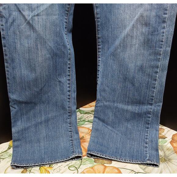 Lucky Jeans Men Size 34" x 34" Relaxed Straight 5 pocket Jeans - Picture 4 of 6